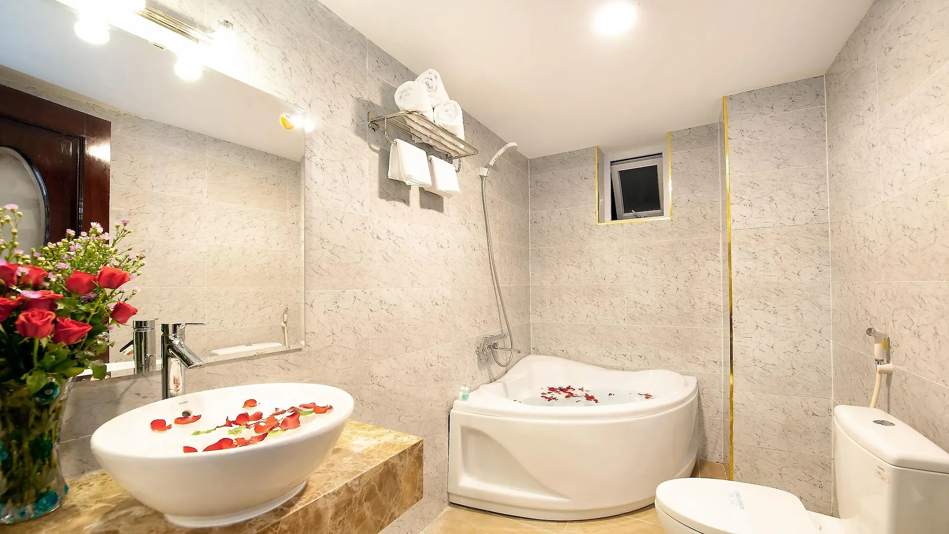 הו צ'י מין סיטי Eden Garden Hotel  הו צ'י מין סיטי