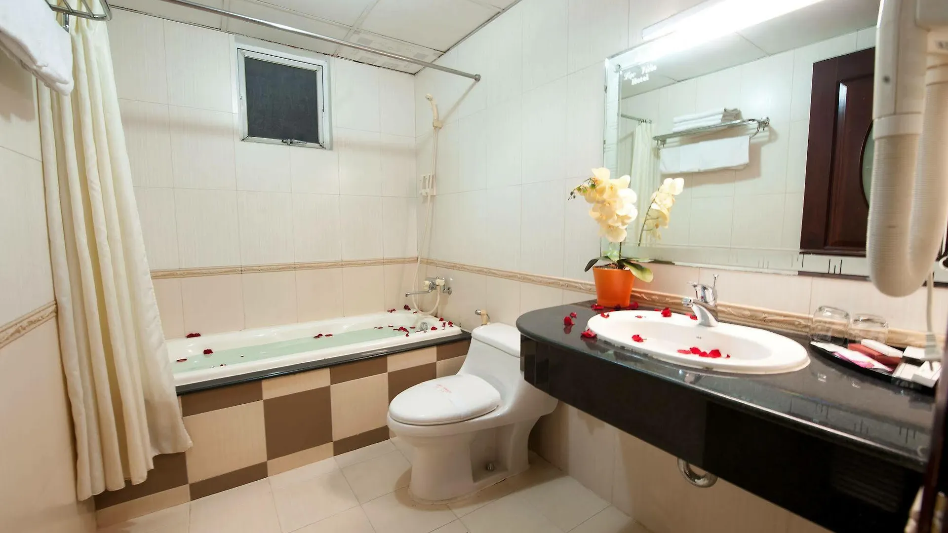 הו צ'י מין סיטי Eden Garden Hotel 3*, הו צ'י מין סיטי וייטנאם